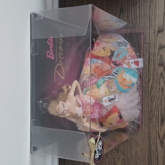 2008 Barbie Generation of Dreams 50 Doll  Colorful Statement Gown Mattel #R7232 - Picture 10 of 14